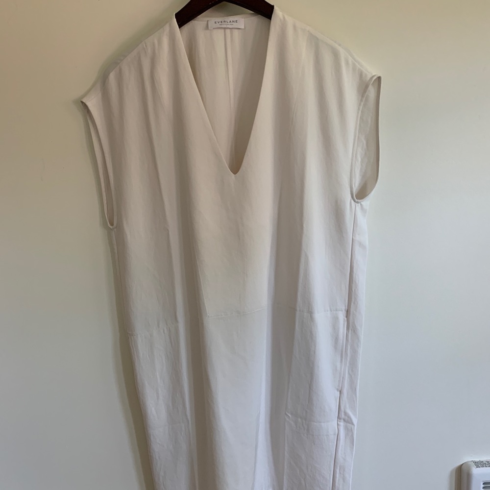 Everlane Japanese GoWeave V-Neck Cocoon Dress Bone